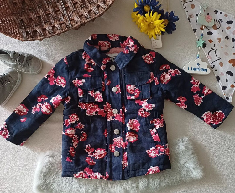 کاپشن نوزادی دخترانه