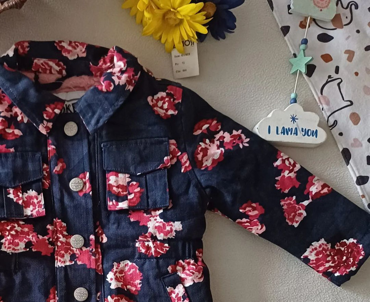 کاپشن نوزادی کتانی