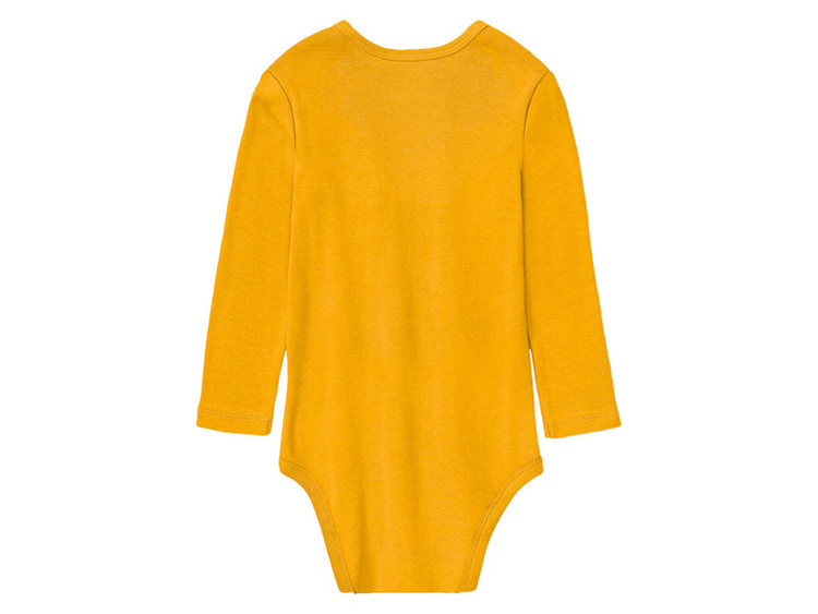 زیر دکمه نوزادی دخترانه