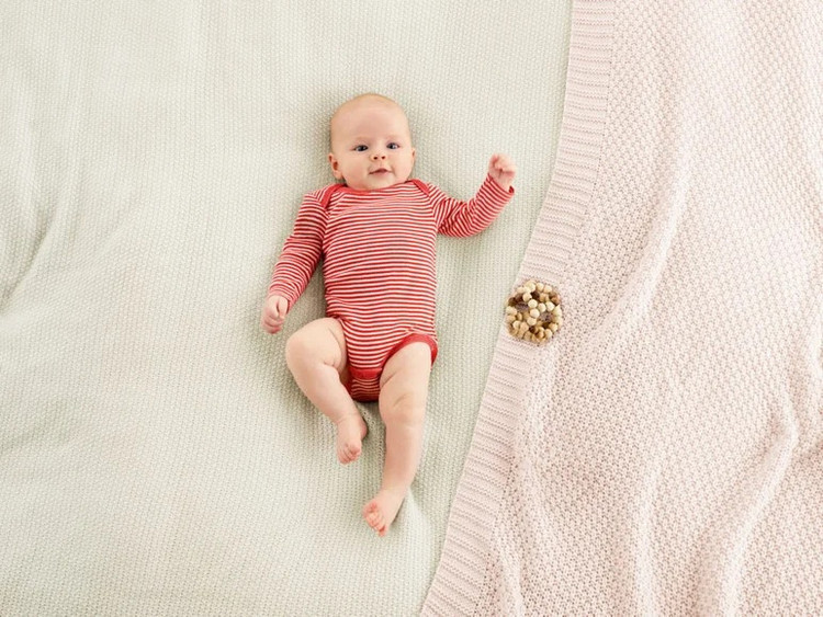 زیر دکمه بادی نوزادی