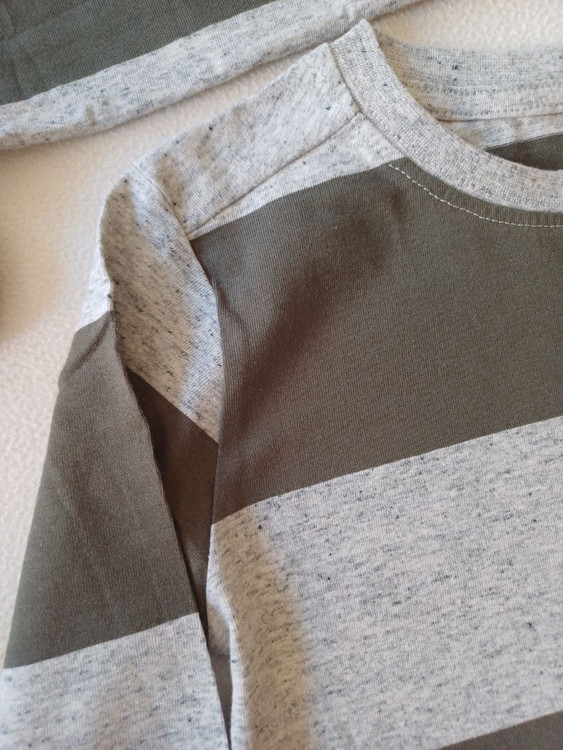 انواع مدل بلوز پسرانه نخی